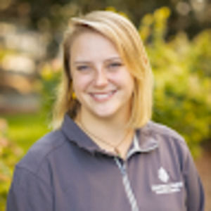 Meet your Posher, Michaela